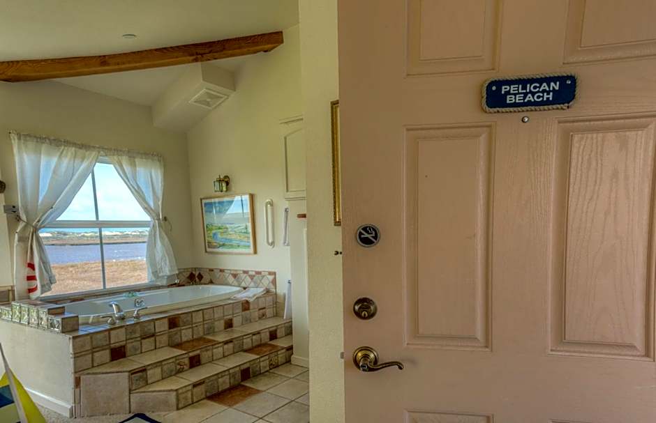 Captain's Inn at Moss Landing