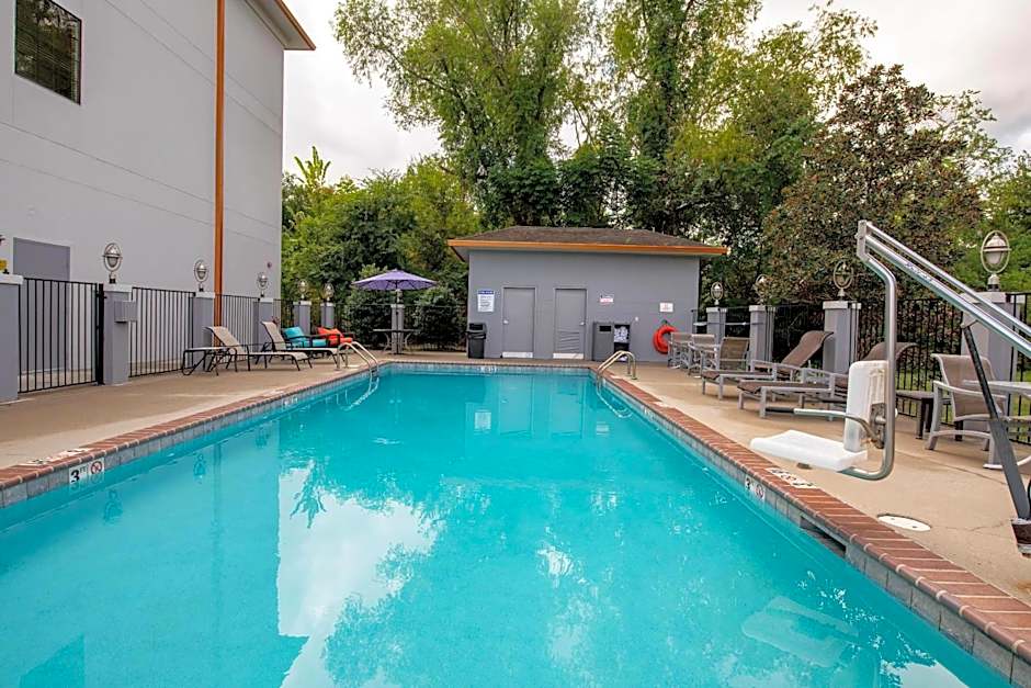 Comfort Suites Lafayette