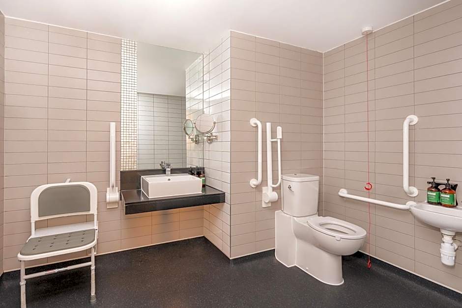 Crowne Plaza Newcastle - Stephenson Quarter By IHG