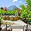 Volcano Lodge, Hotel & Thermal Experience