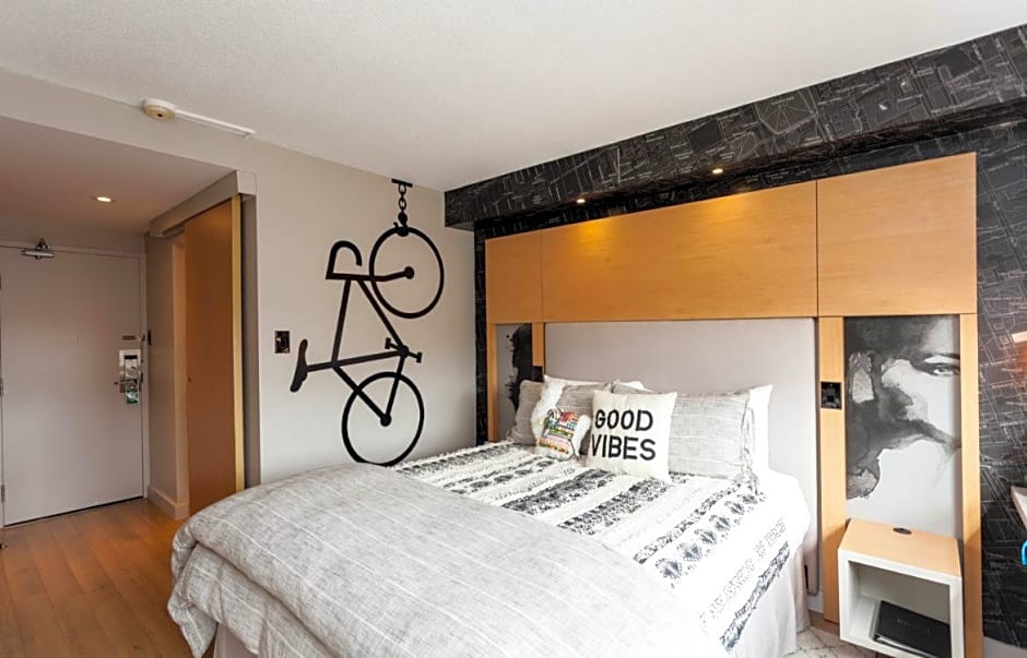 Bond Place Hotel Toronto – Toronto
