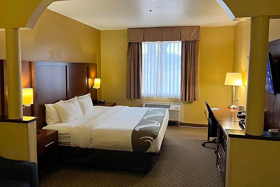 Quality Suites Midland North Loop 250