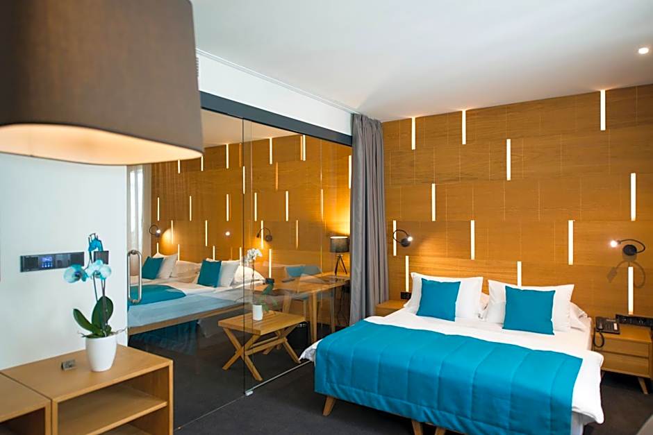 Hotel Sana
