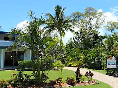 Apollo Jewel Beachfront Apartments