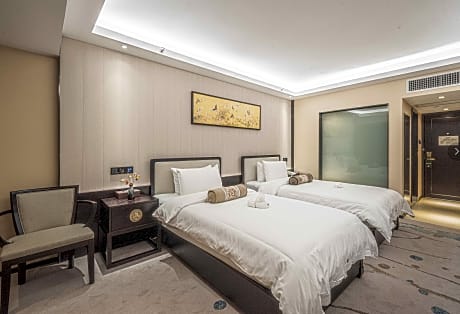 Superior Garden View Twin Room