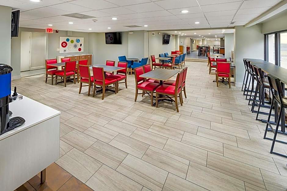 Holiday Inn Express & Suites - Atlanta Downtown By IHG