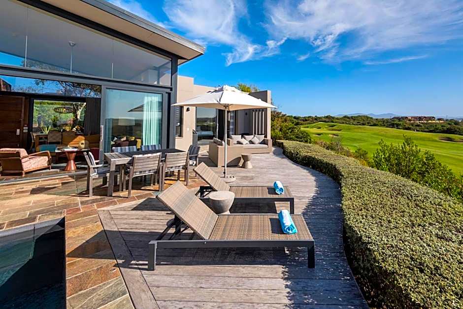 Photo 1 of 10 of Villa