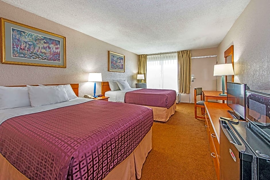 Days Inn by Wyndham Elizabethtown