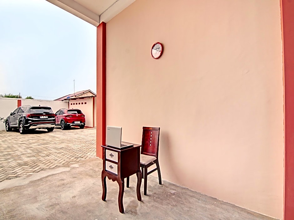 OYO 92946 Dekna Homestay Syariah