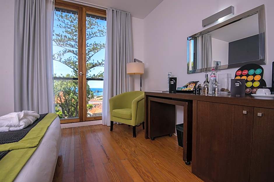 ARTS IN Hotel Conde Carvalhal