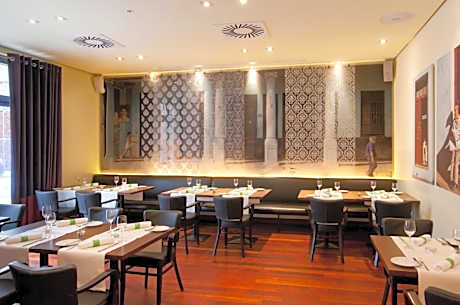 Holiday Inn Nürnberg City Centre By IHG