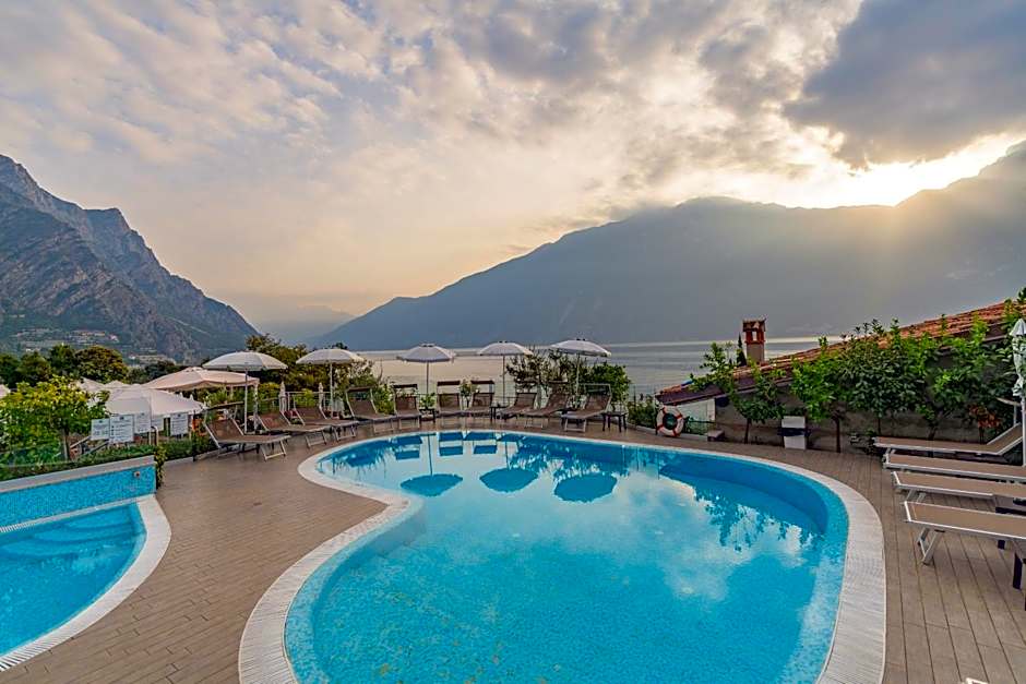 Garda Suite Hotel - Adults Only Hotel