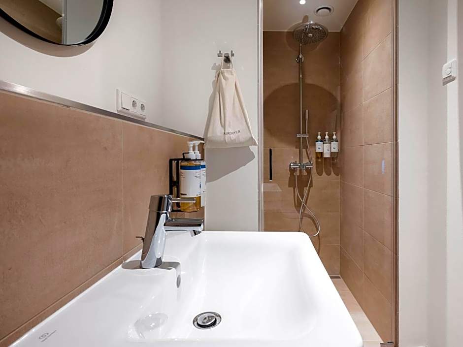 Numa Düsseldorf Leo