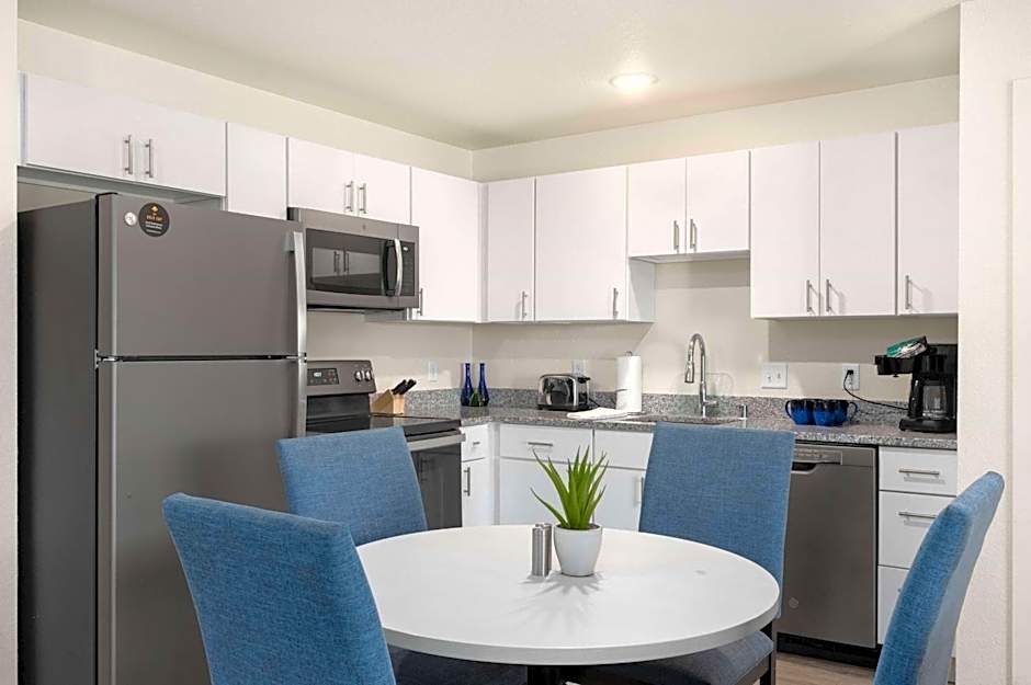 WaterWalk Extended Stay by Wyndham Minneapolis - Plymouth