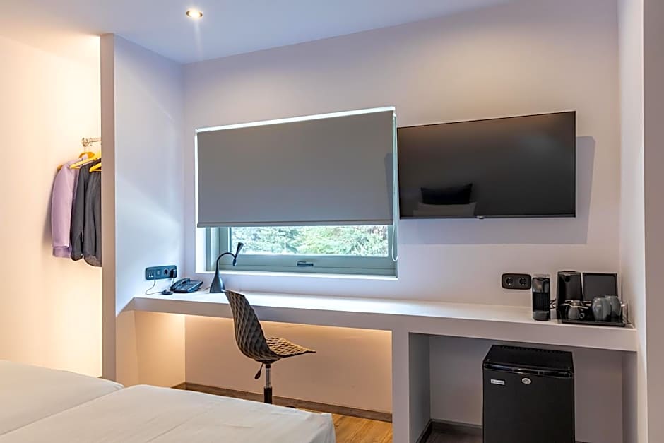 Civitel Attik Rooms & Suites