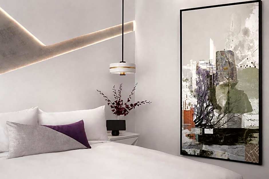 Photo 1 of 6 of Standard 1 King Bed, Accessible