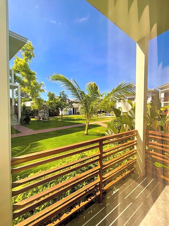 Red Picnic Hostel Panglao