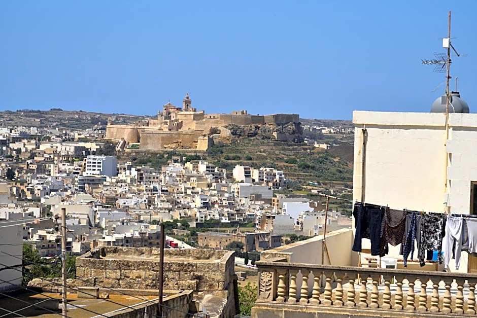 San Pawl B&b farmhouse- KORTOLL