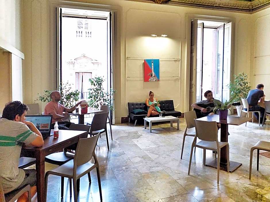 Ostello degli Elefanti