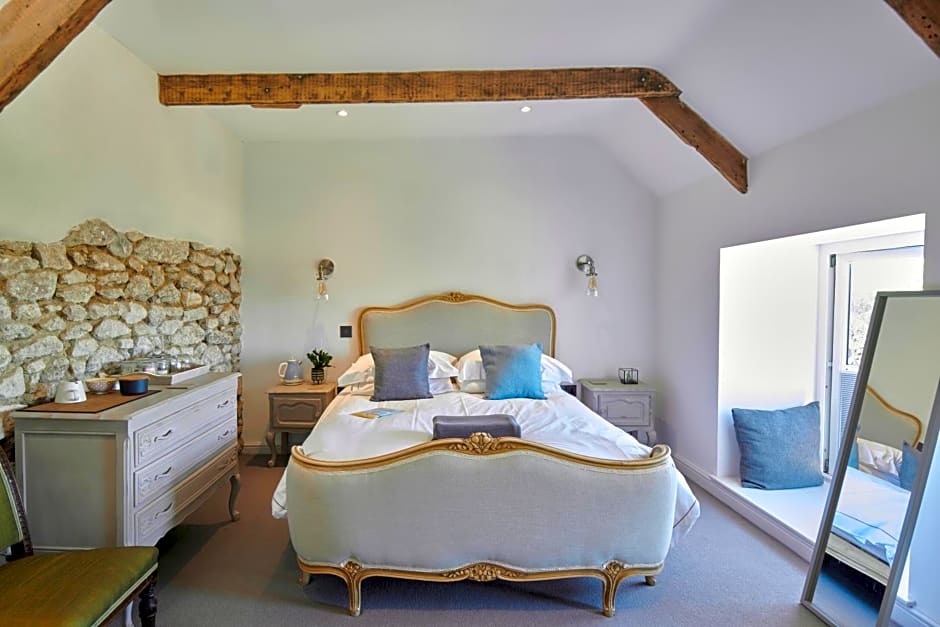 Luxurious property set in the heart of Cornwall with breathtaking views -Rhubarb Cottage