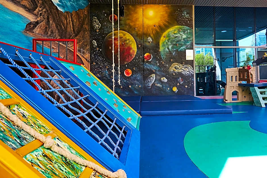 The Radisson Blu Residence, Dubai Marina