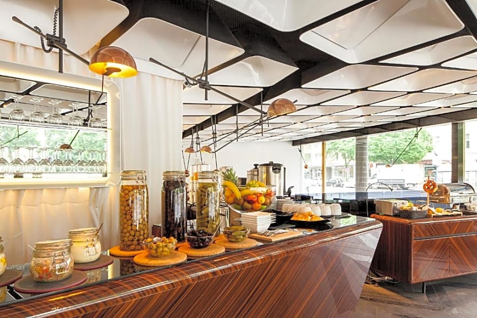 Quentin Boutique Hotel