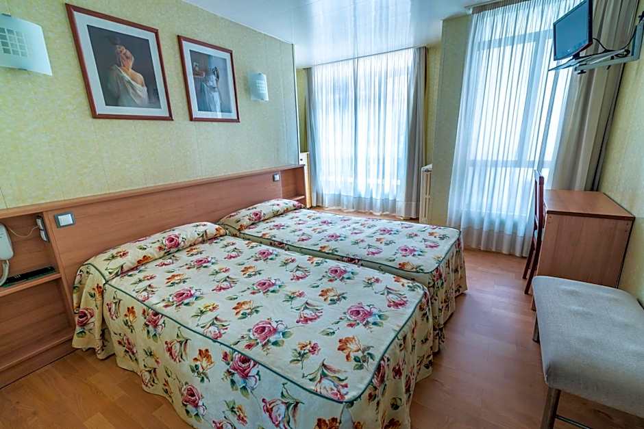 Hotel Bedoya