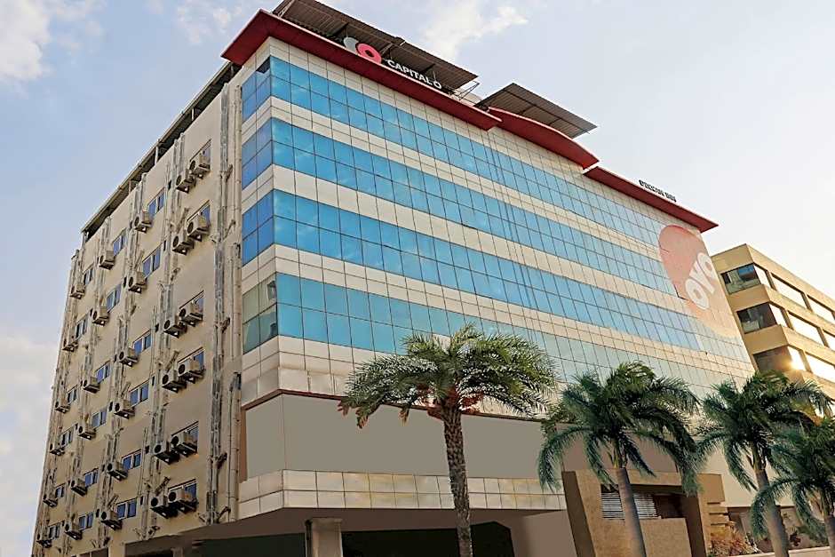 Capital O 9003 Deccan Inn – Hyderabad, IN