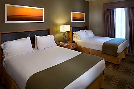 2 Double 1 Bedroom Suite