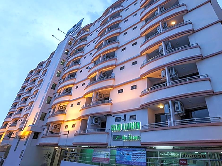 Wongcharearn Mansion