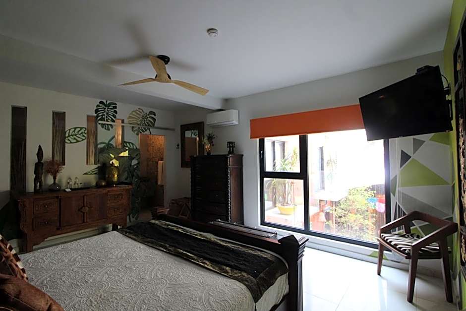 Eklectic Hotel Boutique