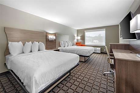 Queen Rooms with Two Queen Beds - Non-Smoking