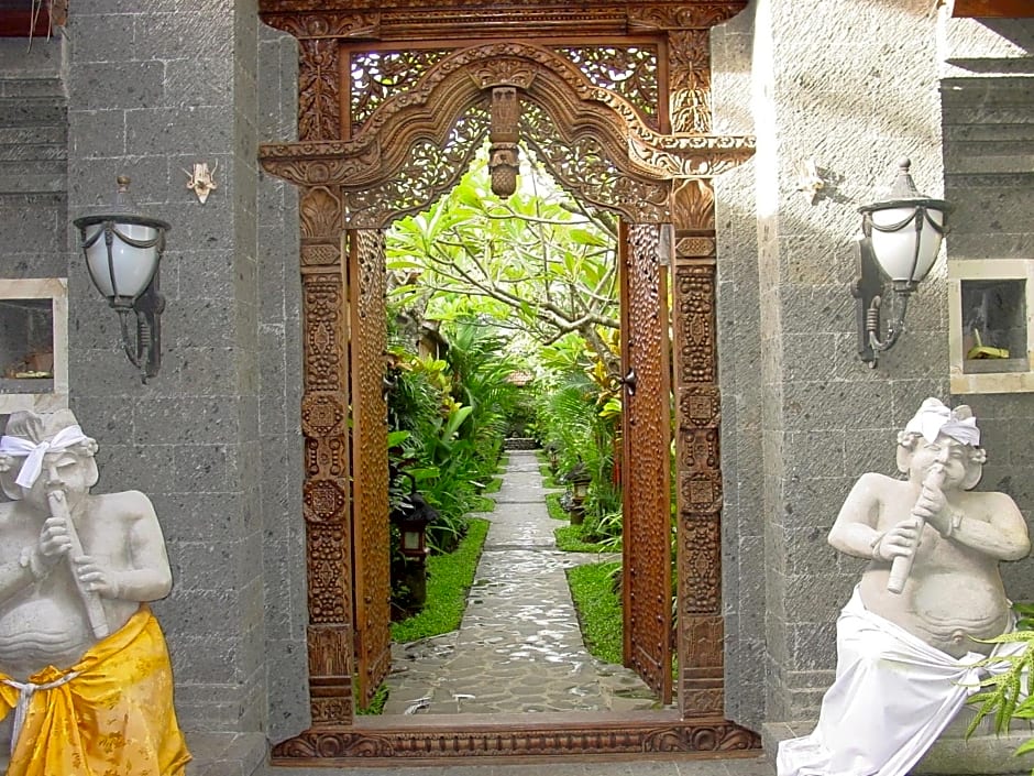 Putu Bali Villa & Spa