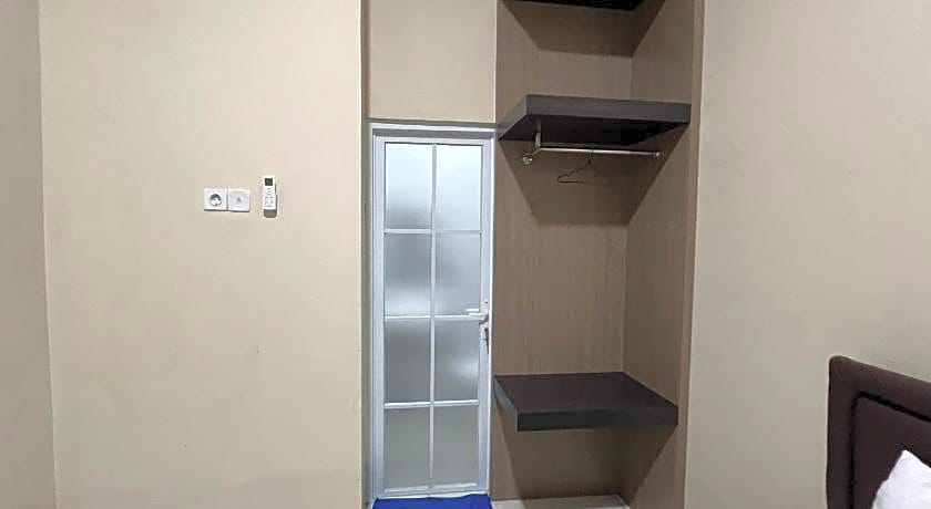 Brenn Hotel Semarang Mitra RedDoorz