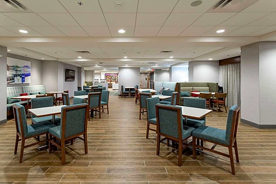 Hampton Inn By Hilton Madison, OH