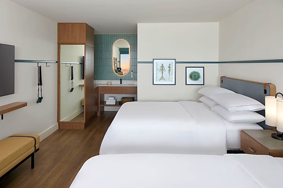 Monterey Beach Hotel, a Tribute Portfolio Hotel