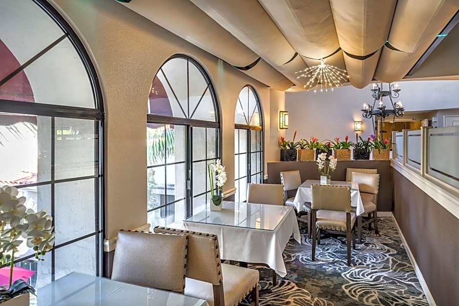 Best Western Plus Carpinteria Inn