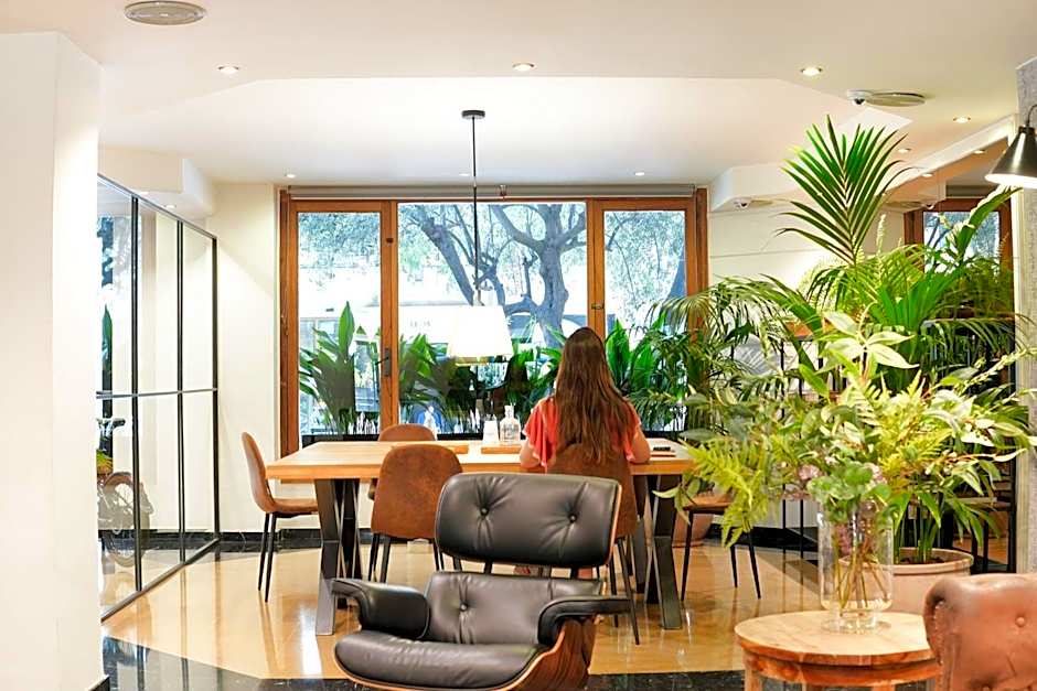 Arenas Atiram Hotel