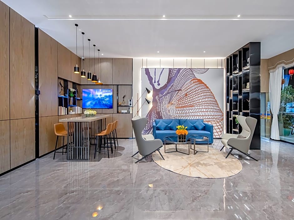 Echarm Hotel Hechi Bama