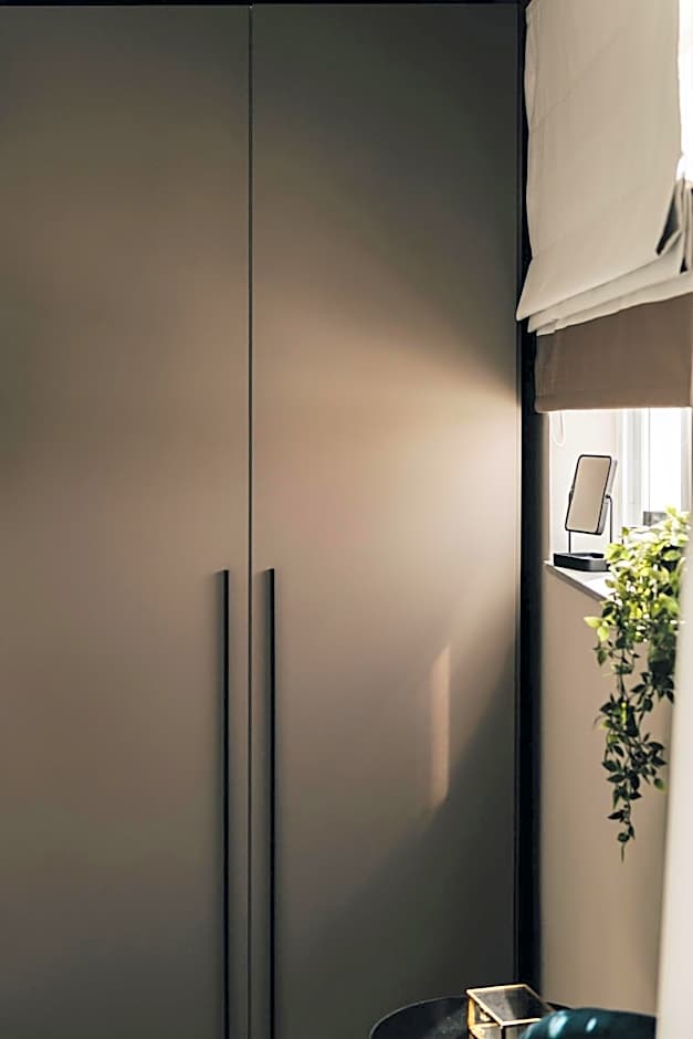 Dock 1 Boutique Hotel