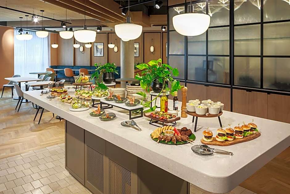 Novotel Cambridge North 