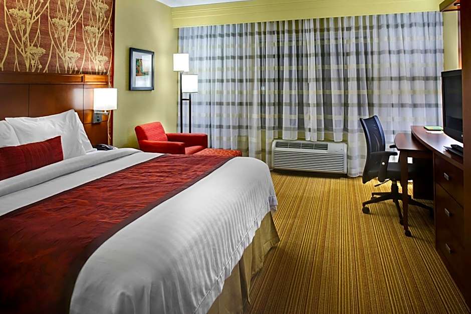 Courtyard by Marriott Boone