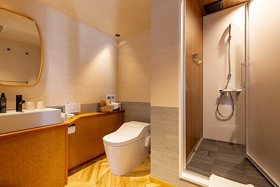 HOTEL TOMOS ASAKUSA