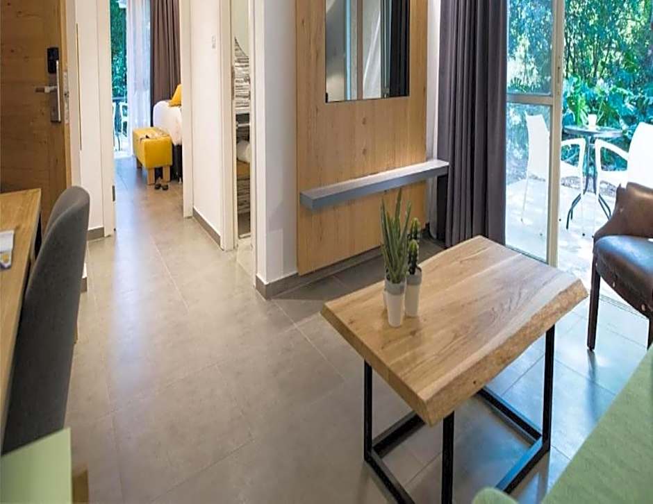 Hagoshrim Hotel & Nature