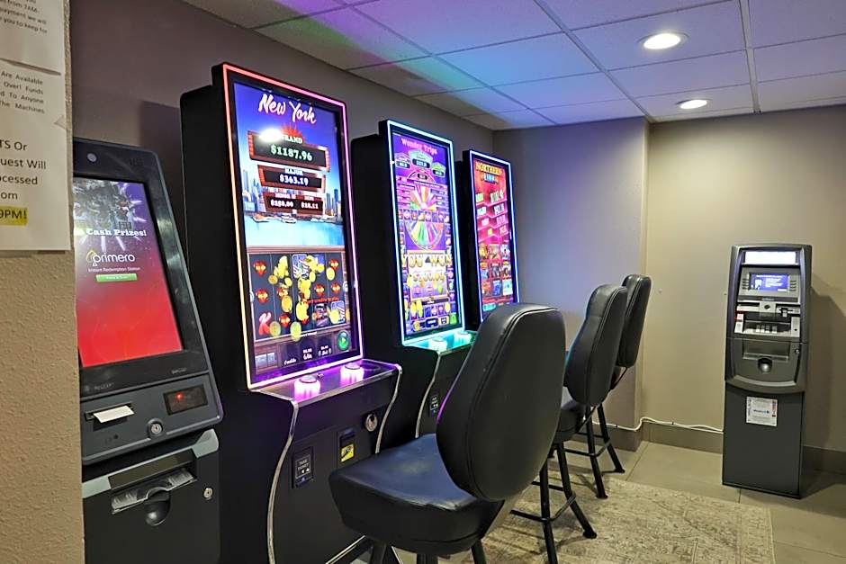 Country Inn & Suites by Radisson, Sparta, WI