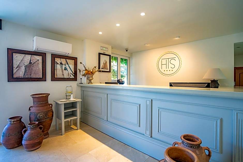 Hotel Torres de Somo