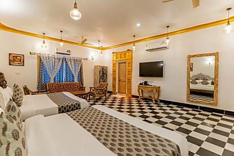 Superior Family Room