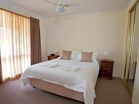2 Bedroom Villa