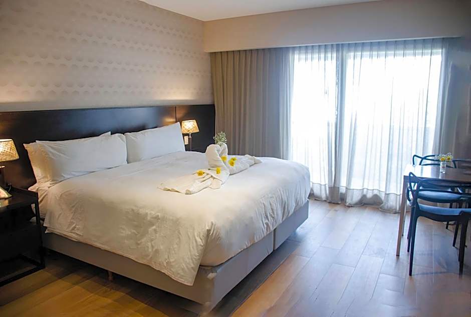 Avellaneda Aparts & Suites
