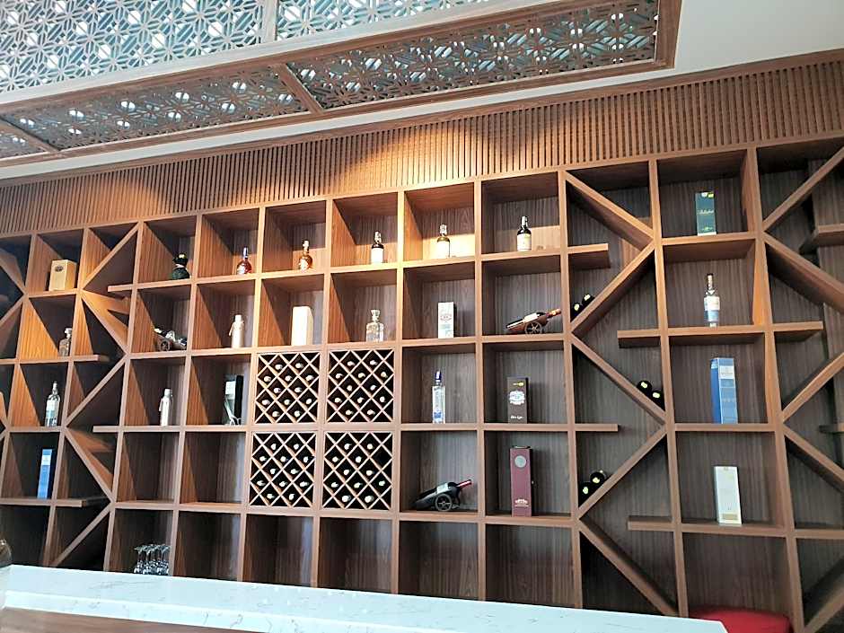 Phu Cuong Beach Hotel